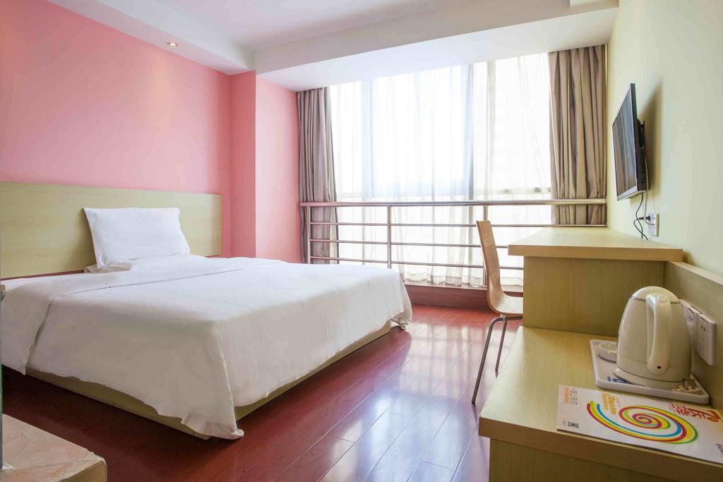 7Days Inn Hengyang West Jiefang Road University Of South China Room photo